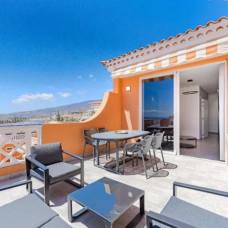 Ocean View With A Terrace شقة *