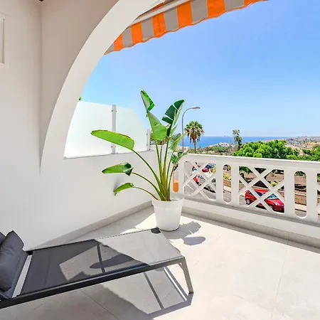 Ocean View With A Terrace 公寓