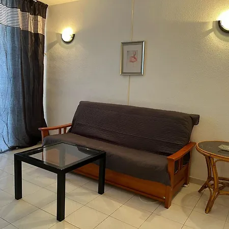 Ocean View With A Terrace شقة