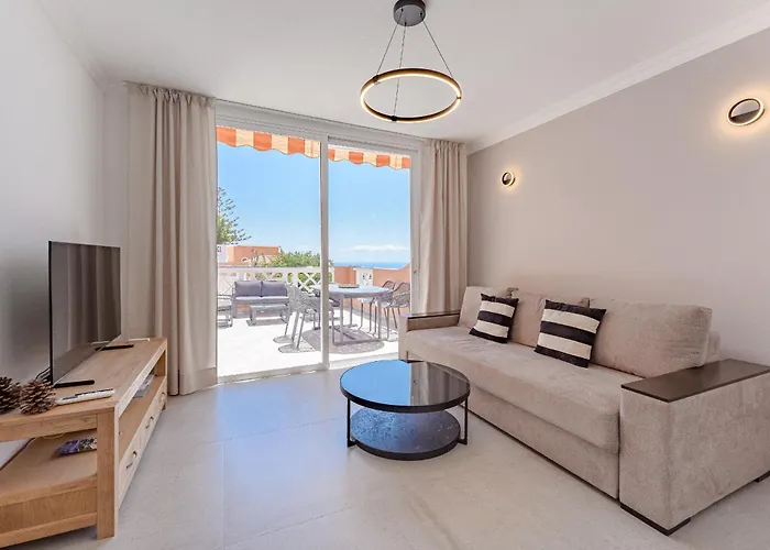 Appartamento Ocean View With A Terrace